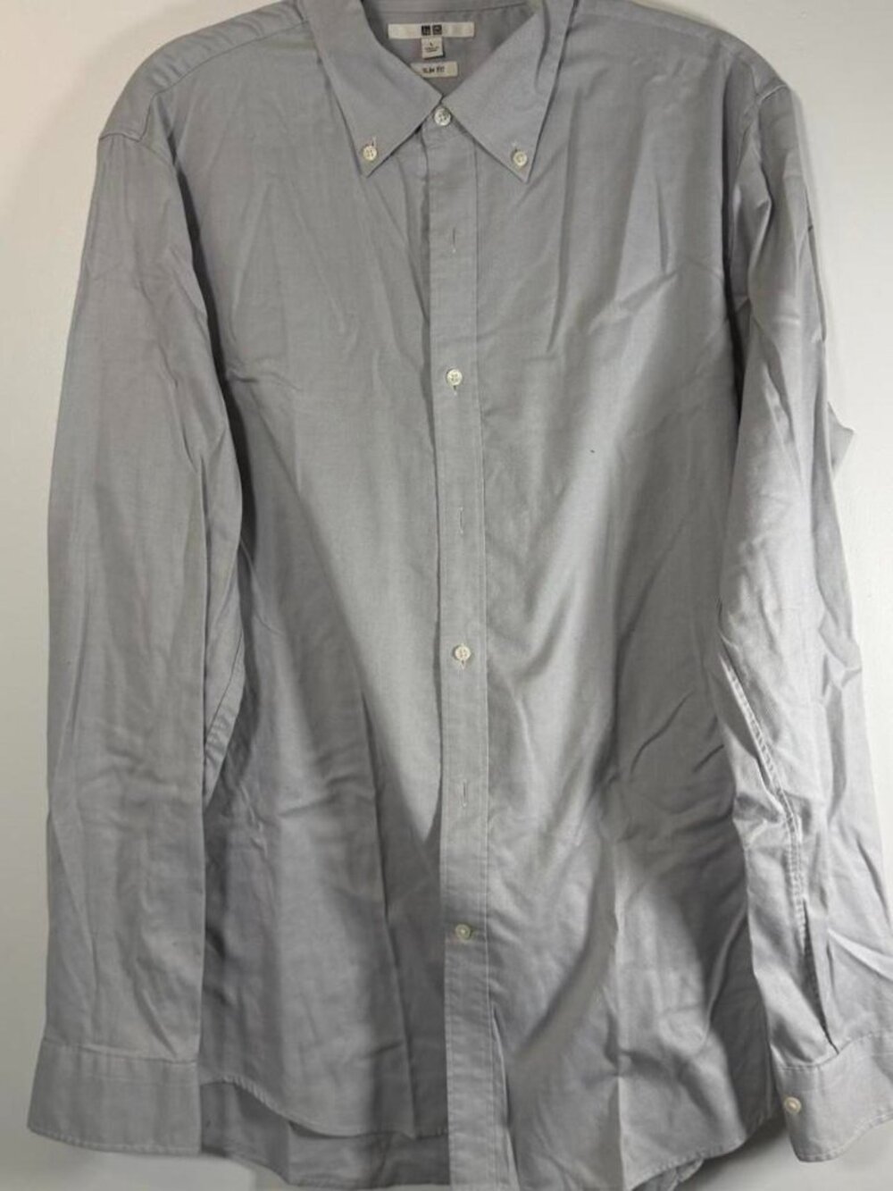 Uniqlo Slim Fit Light Gray Button Down Shirt Size L